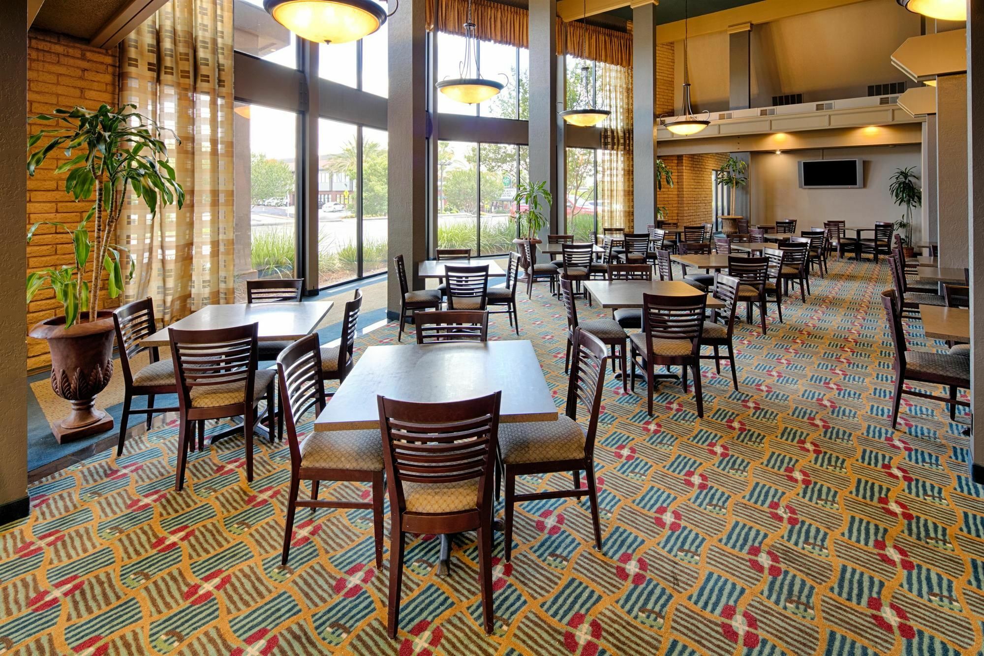 Red Lion Hotel Redding Esterno foto