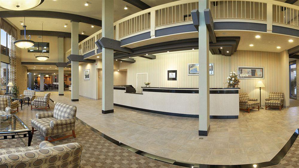 Red Lion Hotel Redding Esterno foto